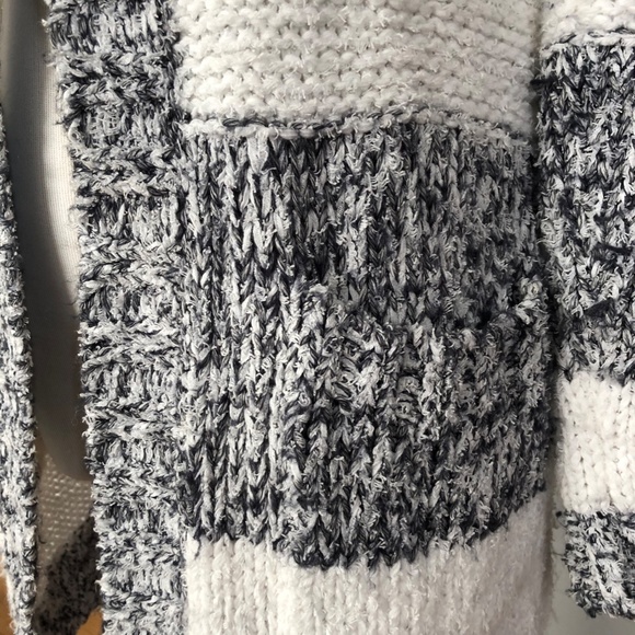 Michael Kors Striped Sweater, Size: XS - Picture 3 of 6